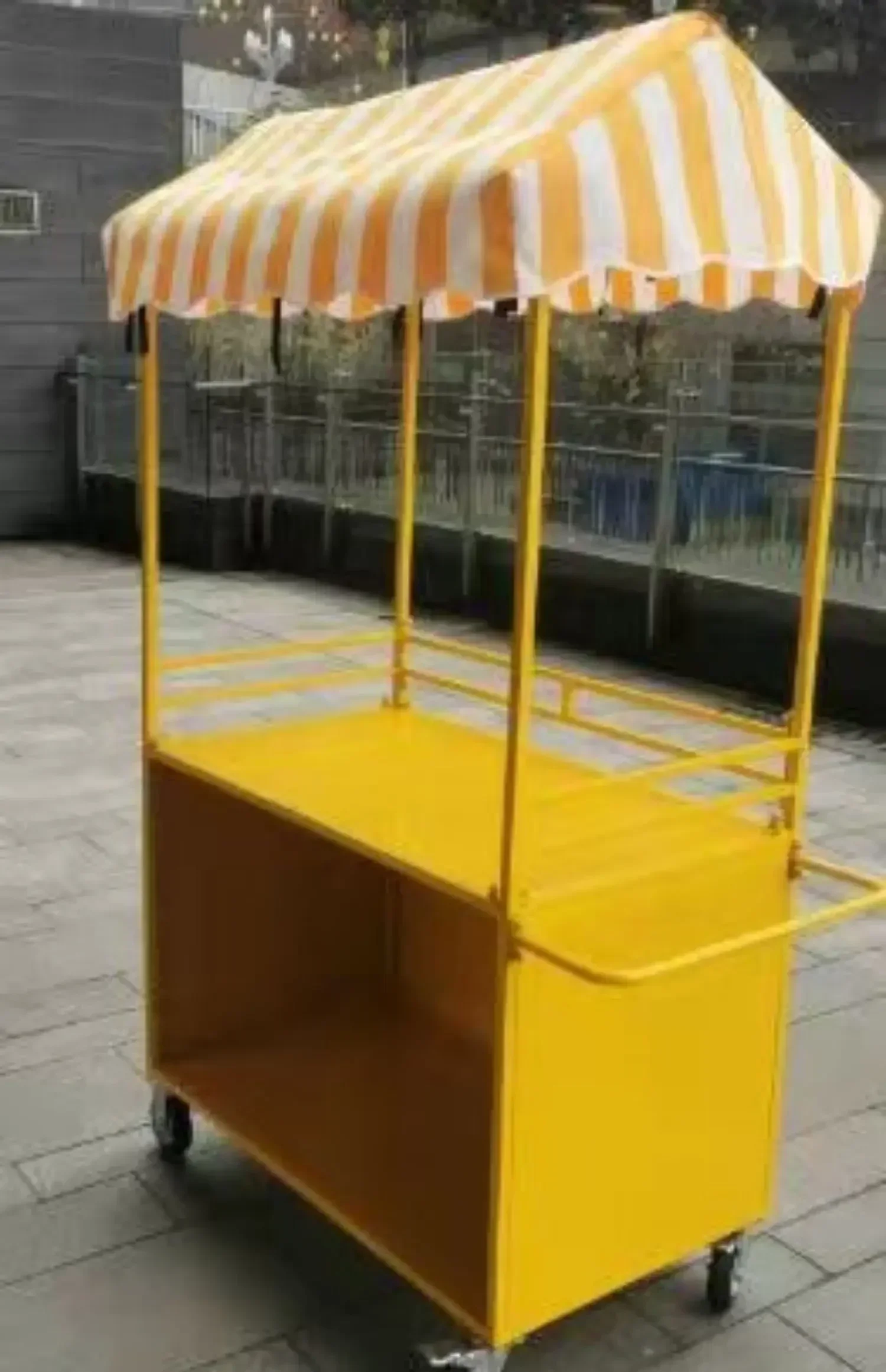 Atıştırmalık Tezgahı Araba Gec - Food City Snacks incelemesi ve fiyatı